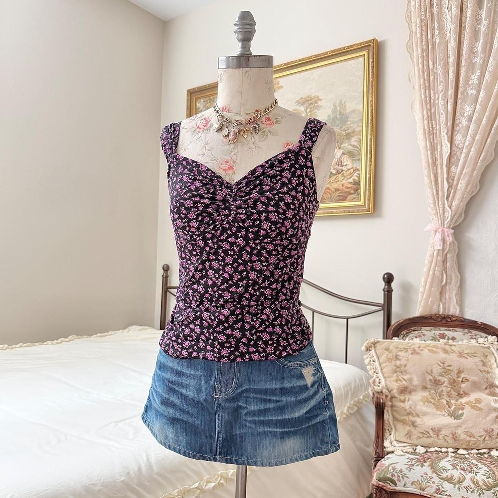 Y2K Old Navy size small black and pink floral cami